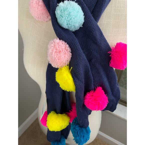 Descendants 3 Pink Beanie With Pom Pom And Navy Scarf. Girls One Size - Picture 8 of 9